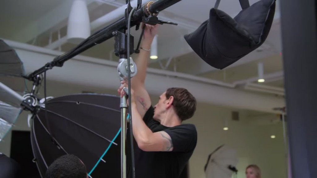 [Image: knmk8sx23g1r.jpg]