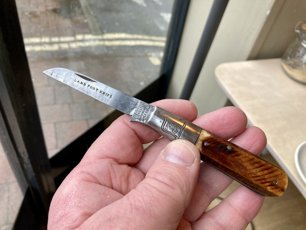 E0442BC5-564B-4CA3-AB52-9482EB9EC803