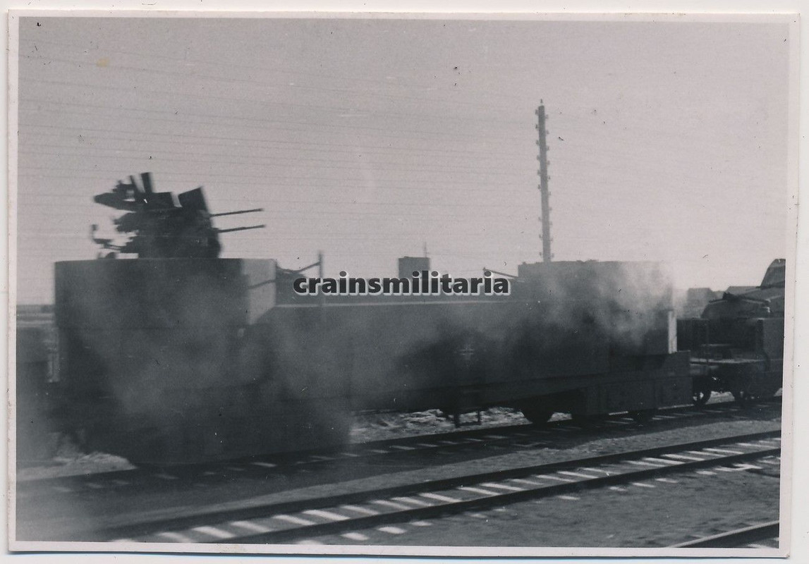 Orig. Foto Panzerzug m. Vierling Flak Geschütz a