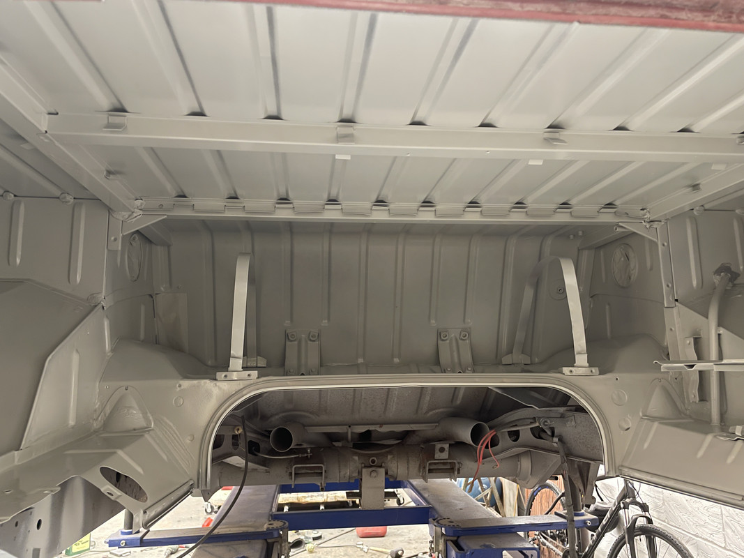 B6C9930C-1D5F-44E7-B0FC-282DE82F6982