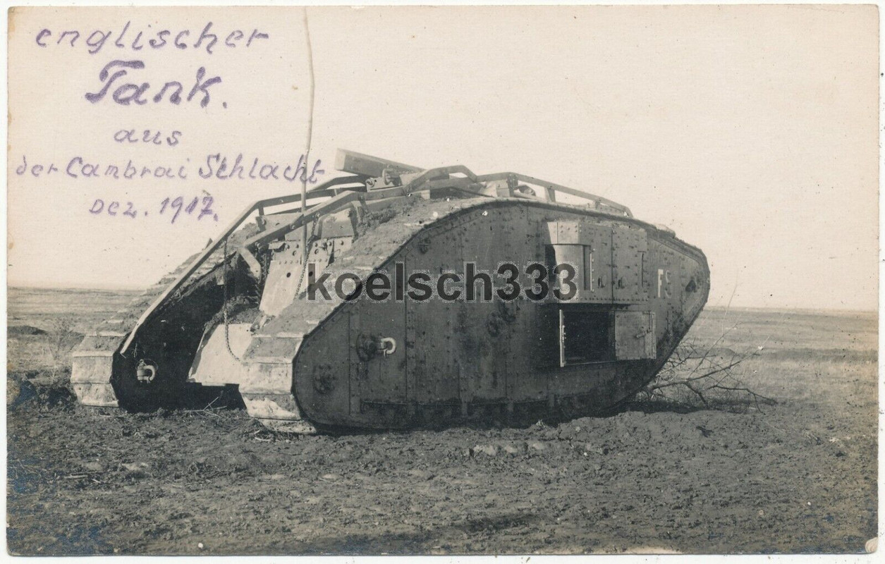 Foto englischer Tank aus der Cambrai Schlacht ! Panzer auf dem Schlachtfeld 1917(2)