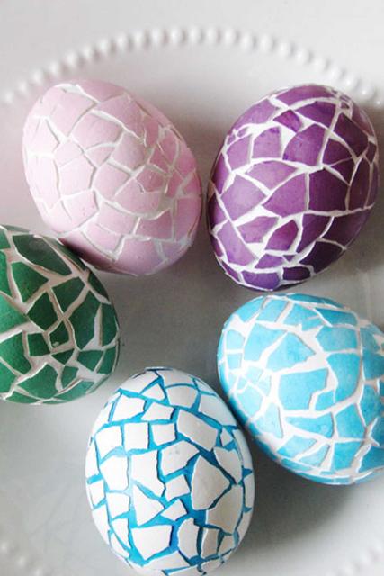Decorative Painted Eggs & Canvas