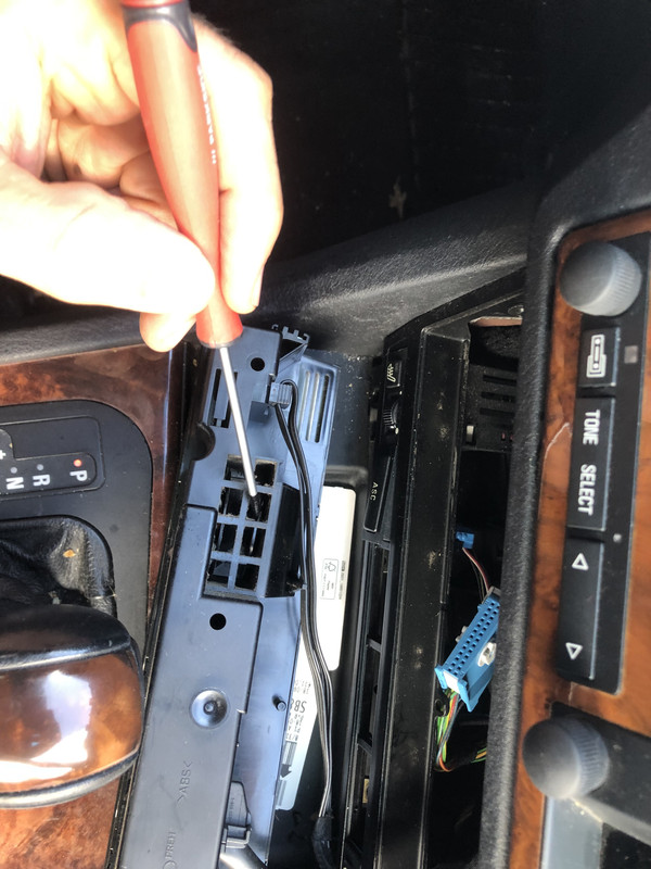 BCB2FE8D-BCA4-4B93-A7B3-BA398C199D2D