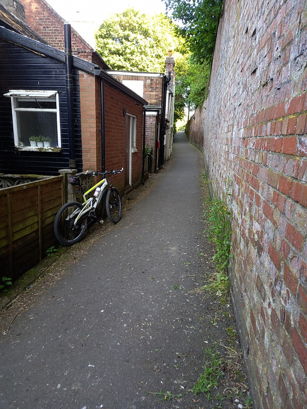 Knockturn Alley, Jackfield