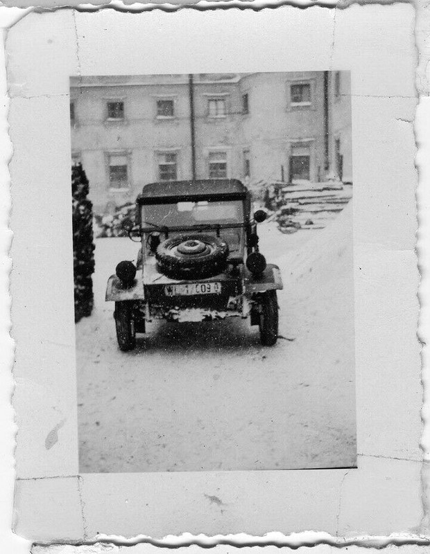 Foto, Luftwaffe Kübelwagen in Winter LKW PKW Auto