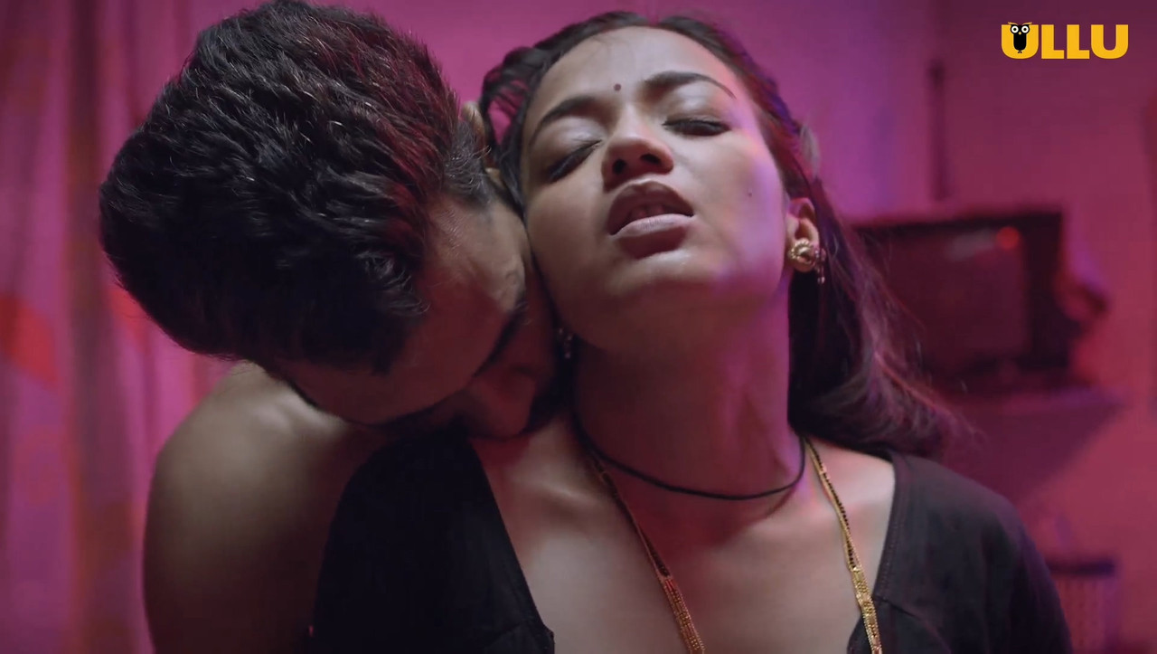 Charmsukh Salahkaar 1080p WEB-DL ULLU