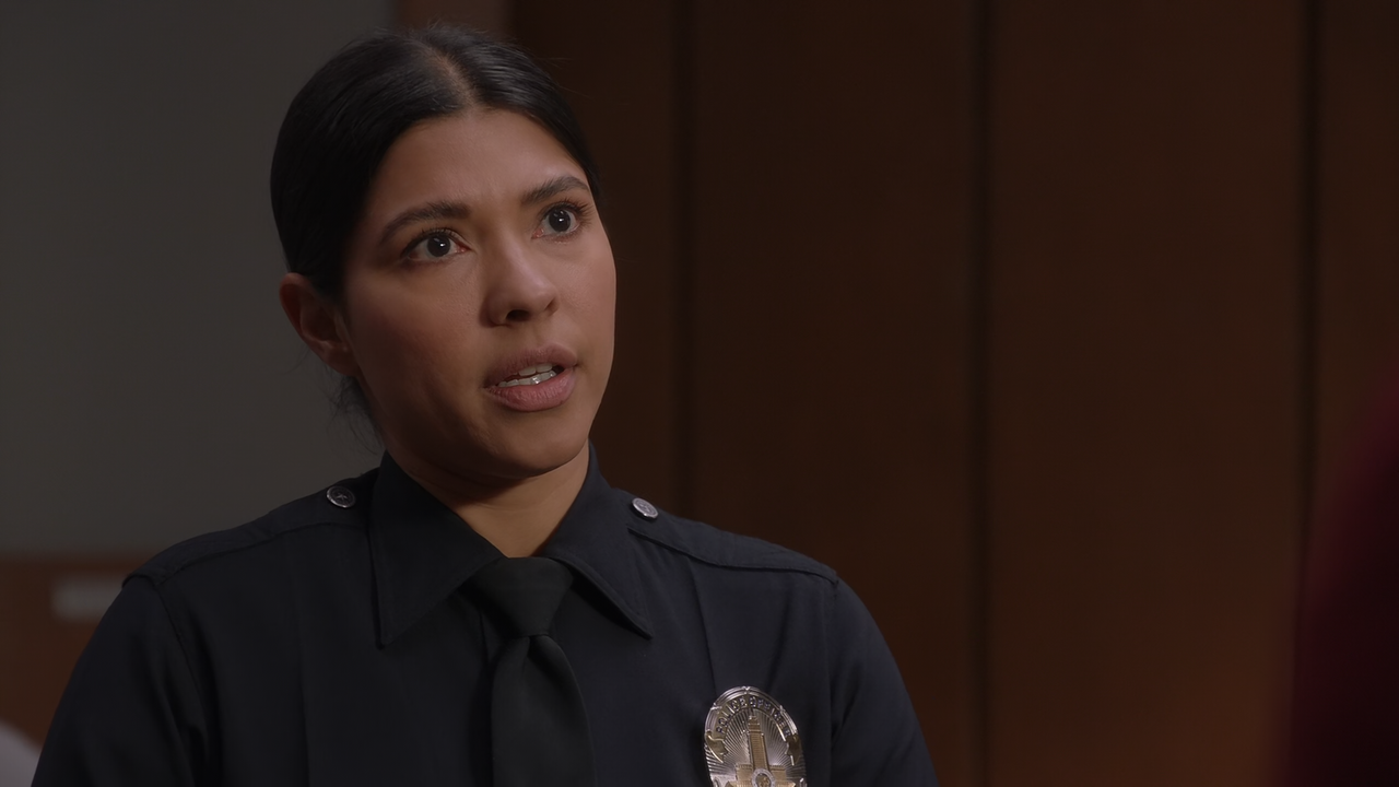 The.Rookie.S06E09.The.Squeeze.1080p.10bit.AMZN.WEB-DL.DDP5.1.HEVC-Vyndros.mkv_snapshot_19.27_[2024.0