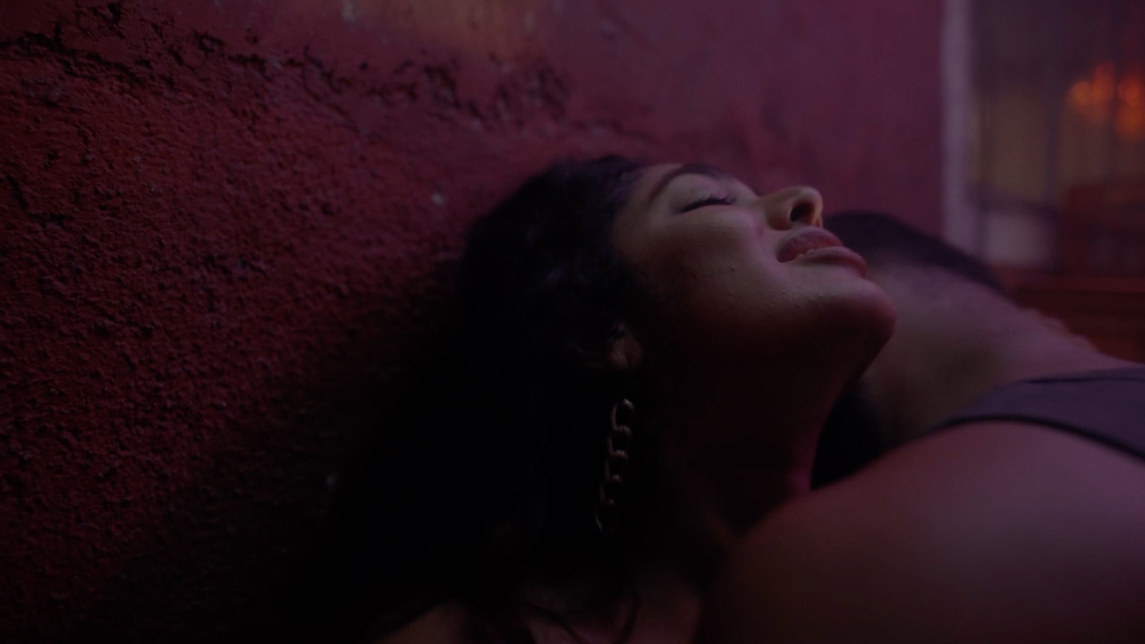 [Image: Rima-Kallingal-Lalanna-Song-00-01-08-15-Still011.jpg]