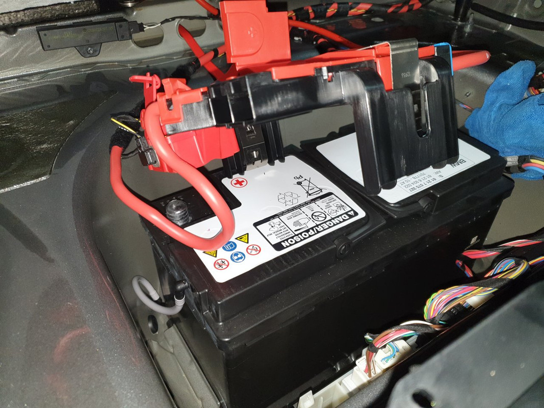 TUTO] Remplacement batterie F11 : Vos "tutos" F10/F11