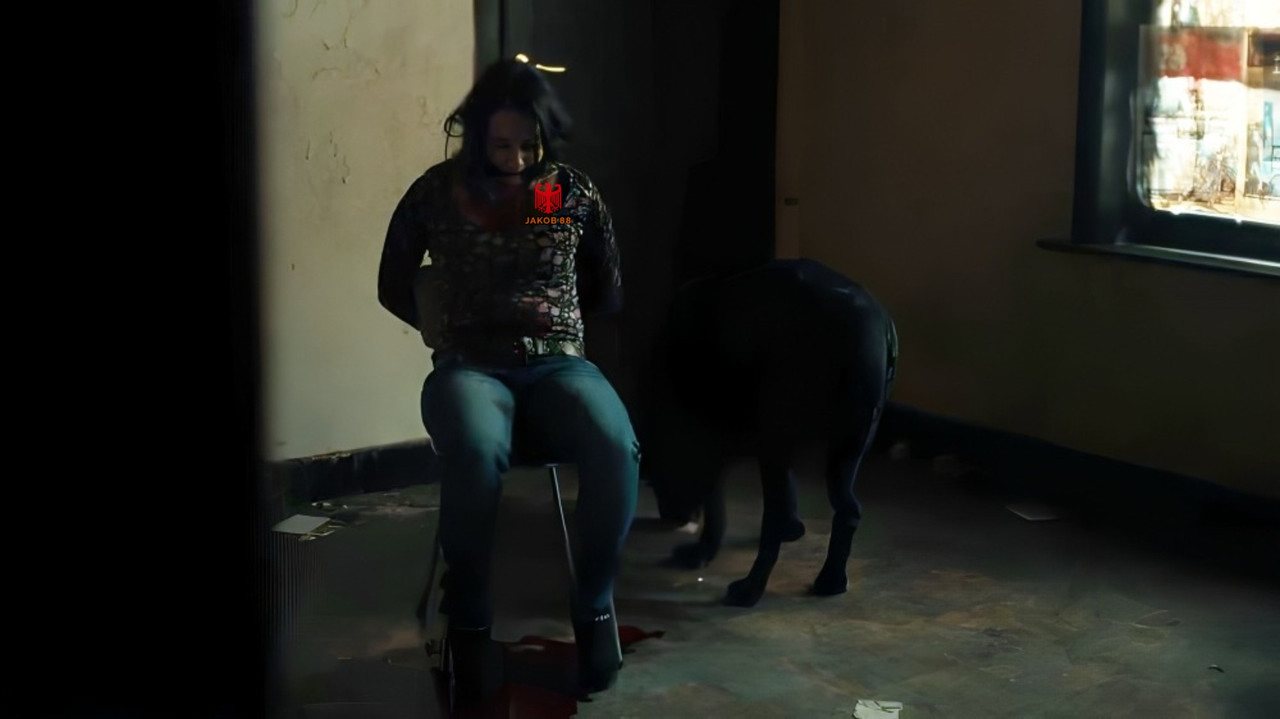 Sevilay Dzhesur 5 - 13 Geboden S01E01