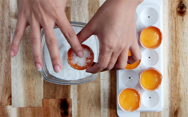 [Image: long-trung-muoi-3.jpg]