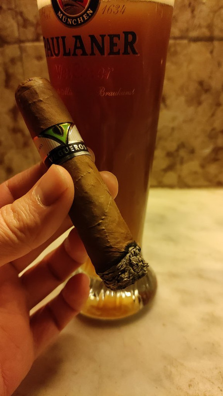 IMG-da27e9195fcbeed7e8afac120a4d4ce4-V