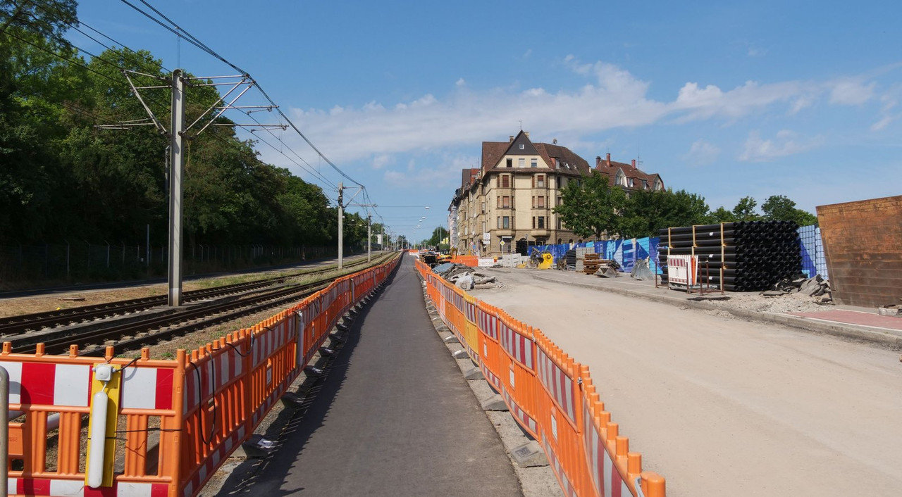 [Bild: 050725-101814-1b.jpg]