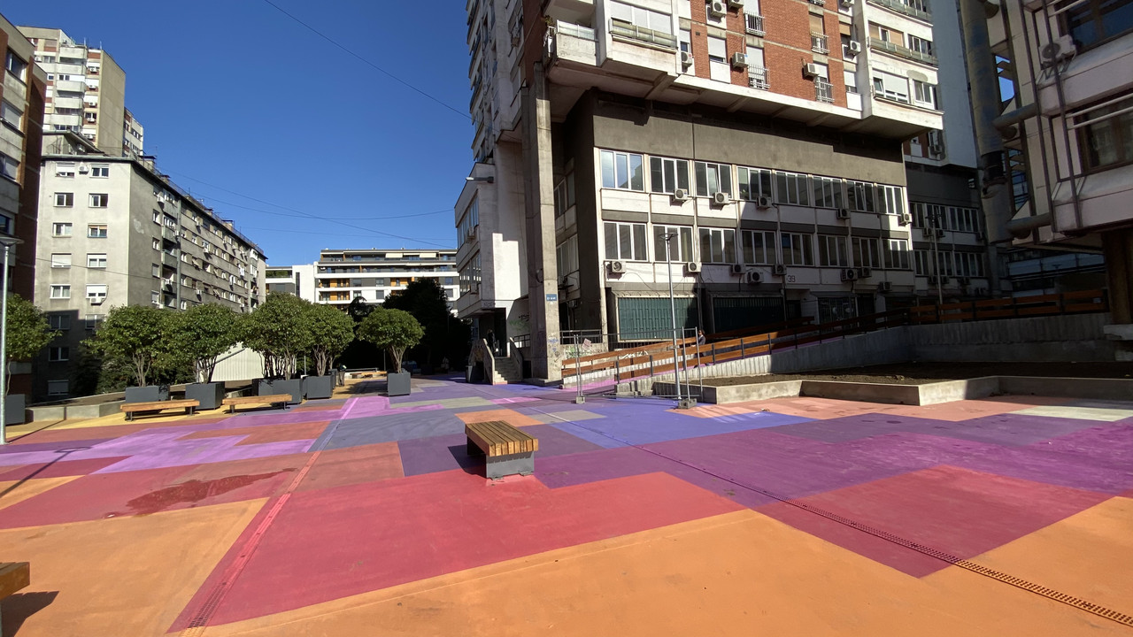 32421048-1669-4398-A868-AFA3E0C847E5