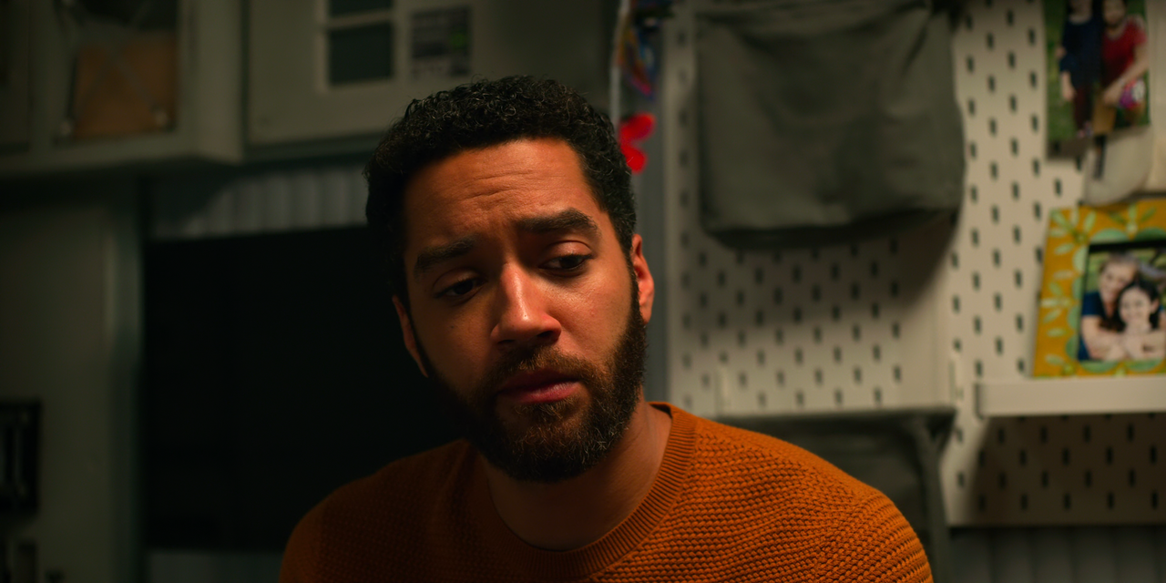 Another Life (2019) S01E08 (2160p NF WEB-DL H265 SDR DDP Atmos 5.1 English - HONE).mkv_snapshot_24.2