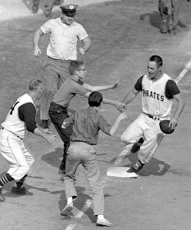 Mazeroski-Home-Run-3.jpg