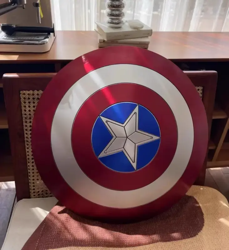 Captain America shield - Main view