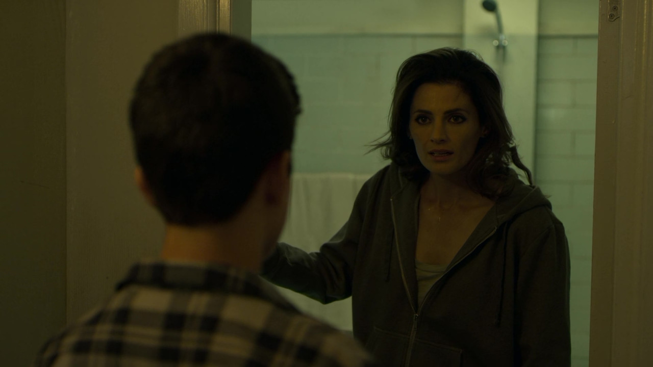 Absentia 2018 S02 1080p AMZN WEBDL x265 10bit EAC3 5 1 HxD TAoE