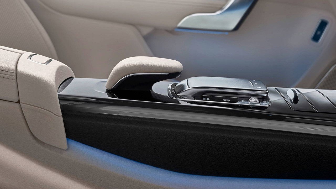 2019 Mercedes-Benz A-Class Saloon (10)