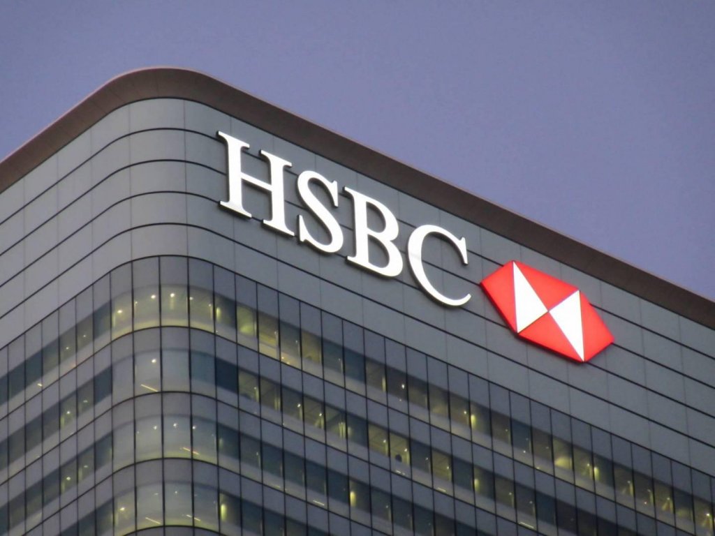 بنك «HSBC» قلص حد السحب إلى 1000 دولار شهريا و«الأهلي ومصر» 100
