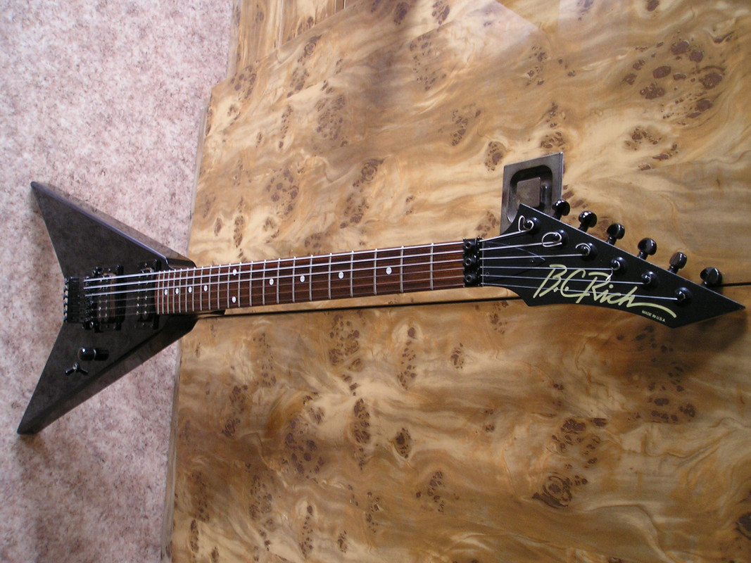 B. C. Rich KKV Signature Model