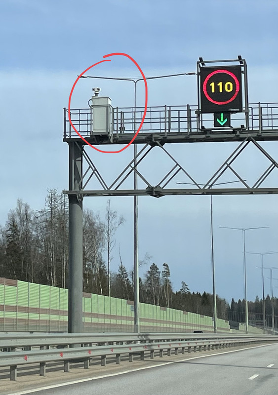 4BCBC598-F2C0-4C67-AB29-9328619FCCA0