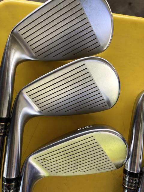 8EA51CEB-8884-497F-96AF-3408096C0074