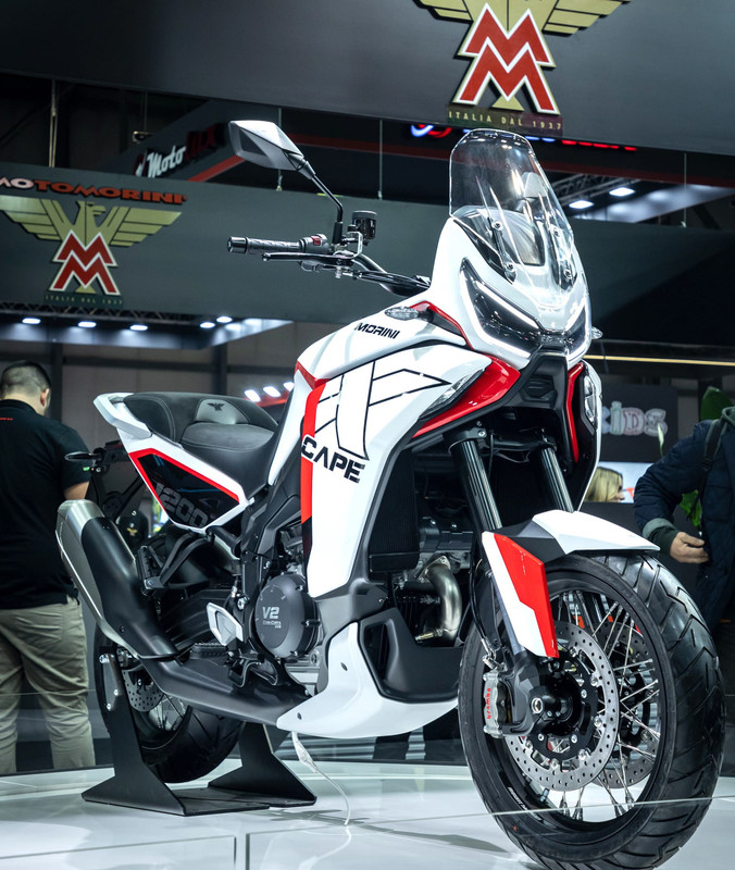 Moto_Morini_X-Cape_01-1