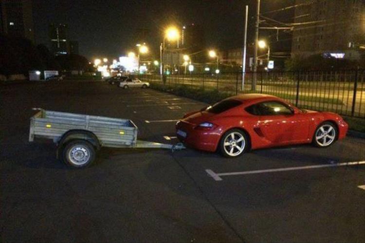 20 забавных фотографий, доказывающих, что «колхоз» в сознании неистребим