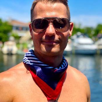 E2A41056-72E8-49BD-946A-A1D26C854362