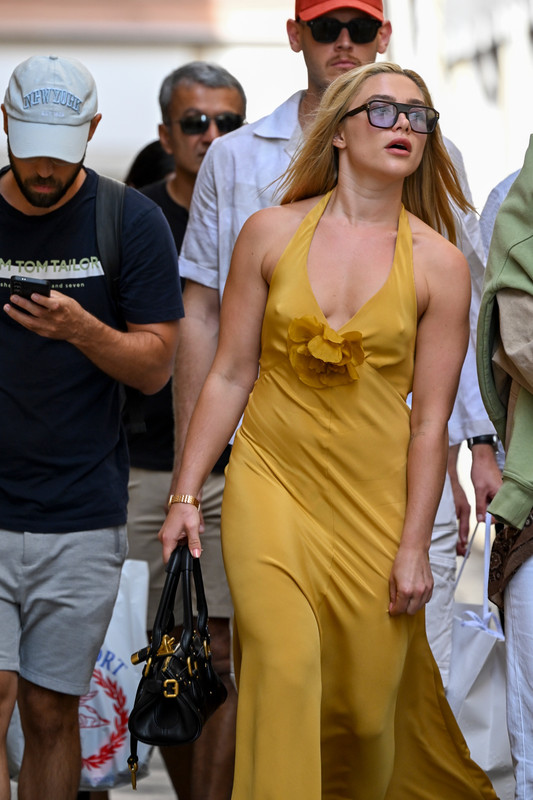 Florence Pugh Pokies Yellow Dress Venice156