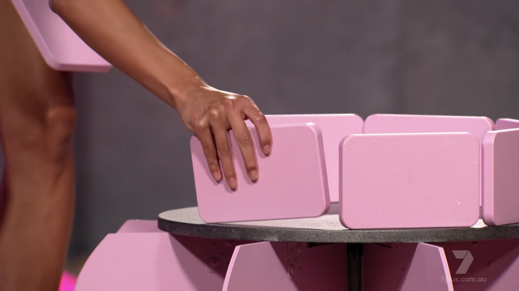 [Image: 43lle7vngp4t.png]