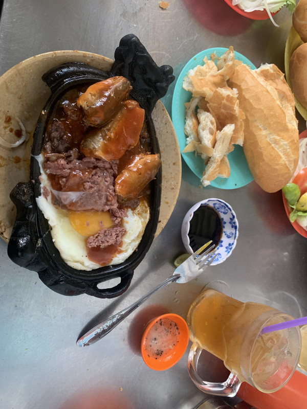 Bò Né Thanh Tuyền 鐵板早餐料理 1