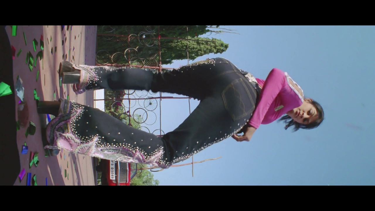 vlcsnap-2023-11-28-20h20m46s265