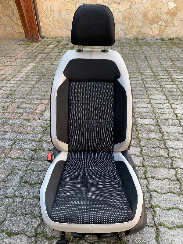 8512AACA-6F5A-446E-9B5B-B2D5C521C0F8