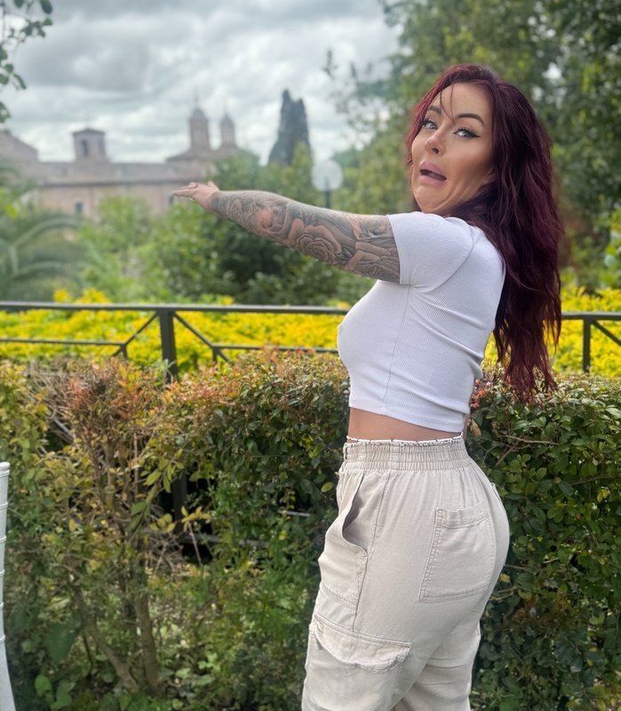 [Image: instagram-1745600449753.jpg]