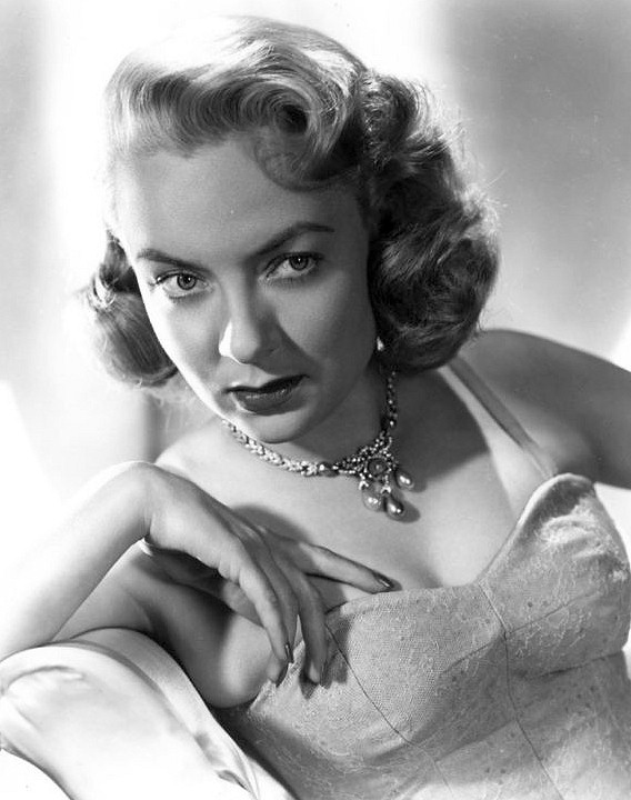 Audrey_Totter_b16