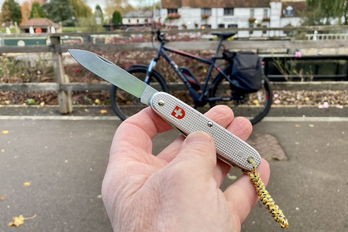 D42D87DB-ED7F-4C0F-A7F0-82A2C772E7AA