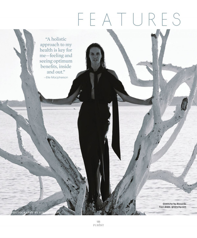 elle-macpherson-in-hamptons-purist-july-2018-1