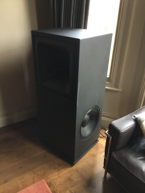 55B089A9-95EF-476F-A7D9-C56FE847A2E3