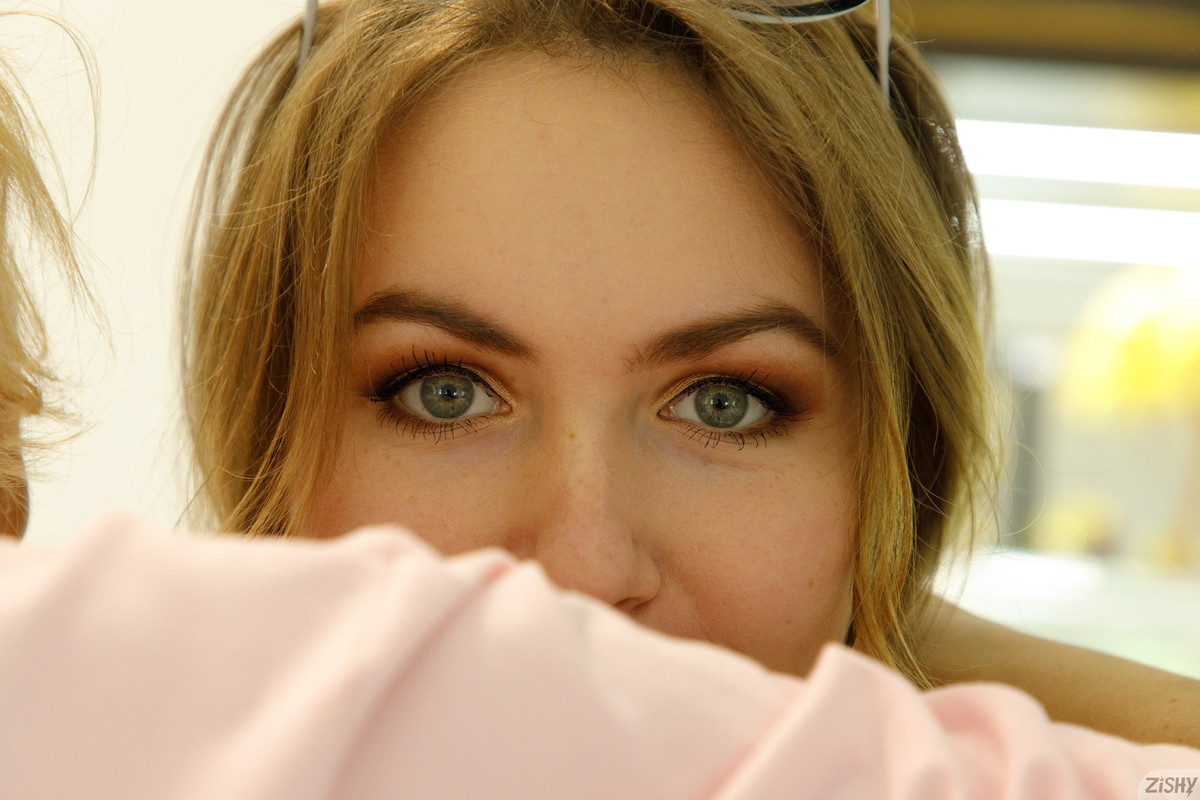 full_009_1125123213161056