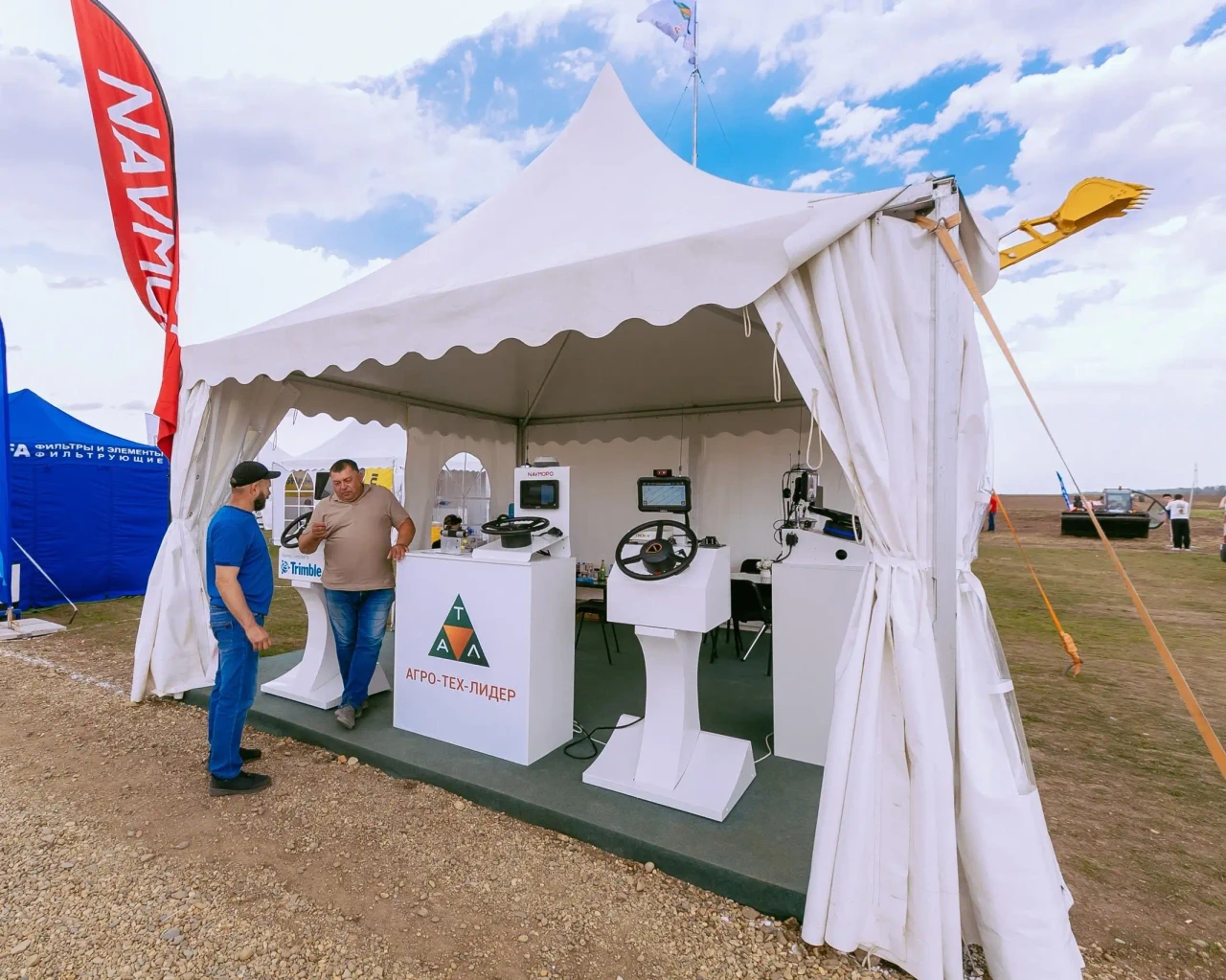 Аренда шатра пагода на мероприятие - ракурс 4