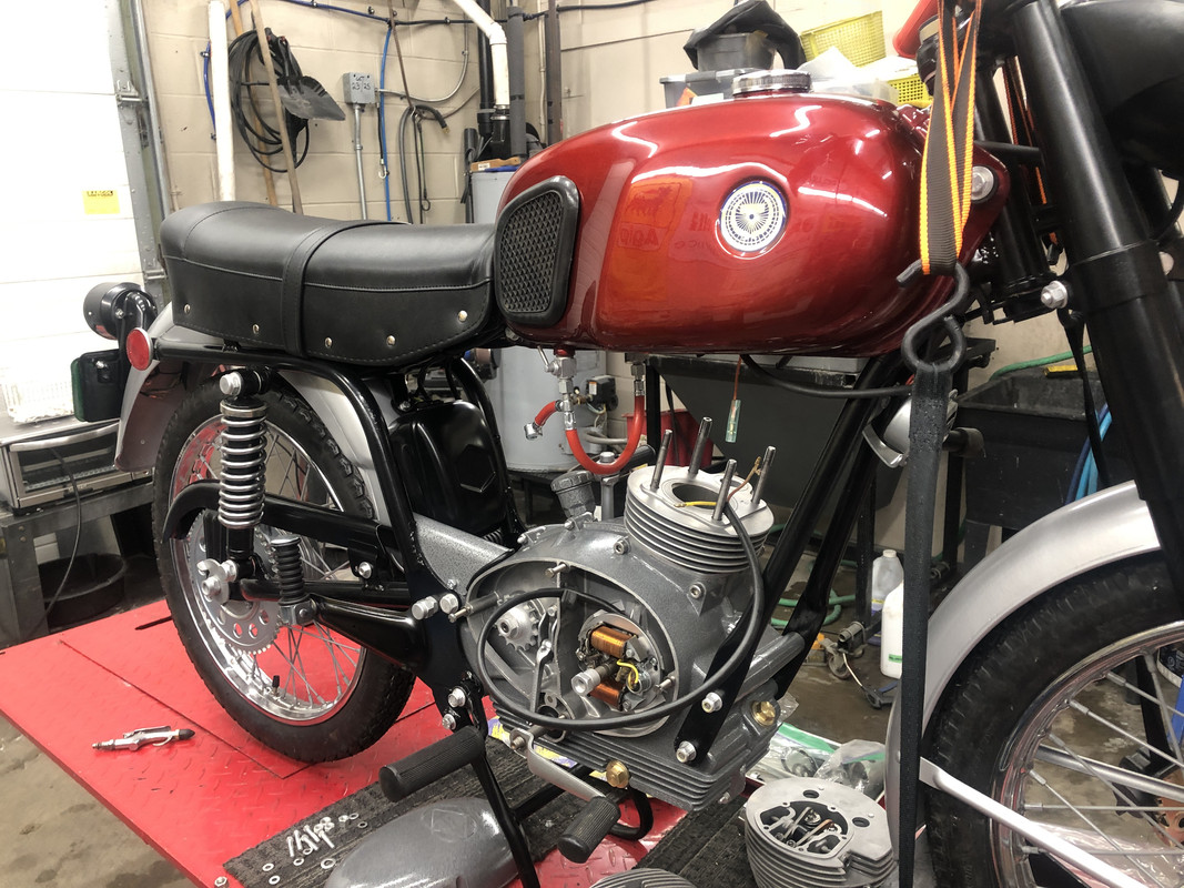 4EAD4A5F-9DE6-40FC-9601-7F672AC5CFCE