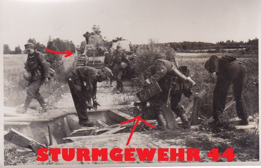 Sturmgeschütz STUG III Langrohr Seitenschürze In
