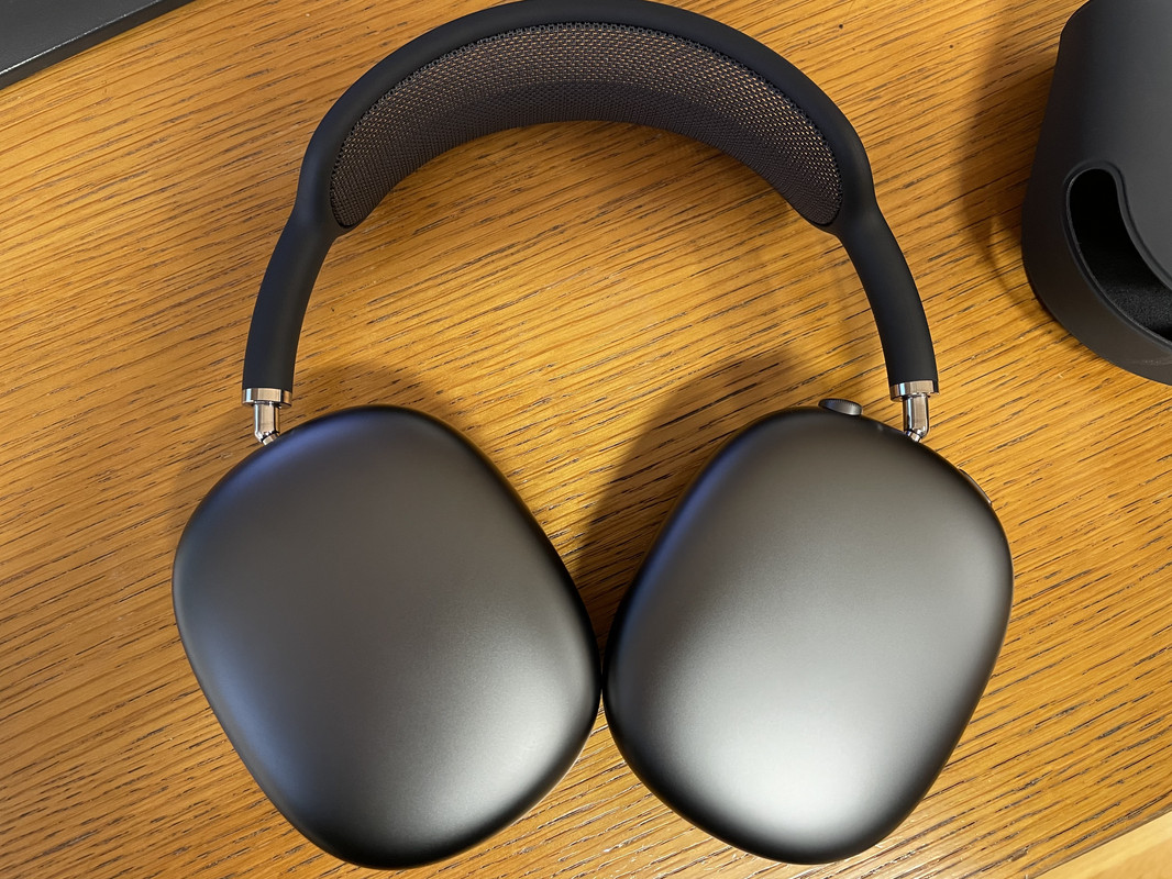 71EED3C1-5B1A-4F5B-B620-33A584DD8A19