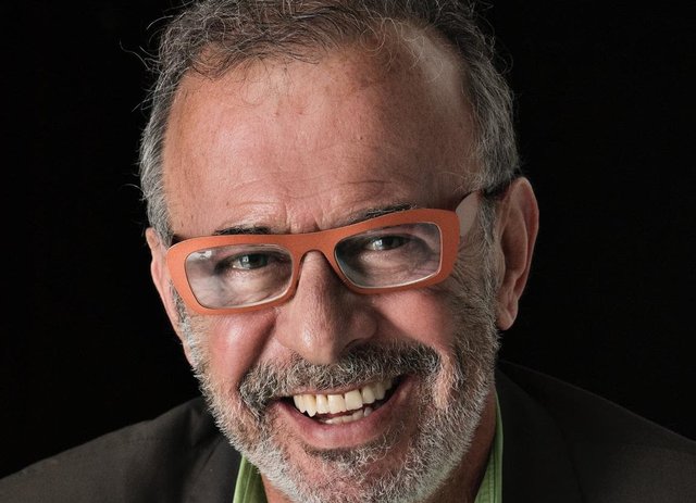 EL PRODUCTOR ANTONIO PÉREZ PREMIO CARMEN DE HONOR 2025