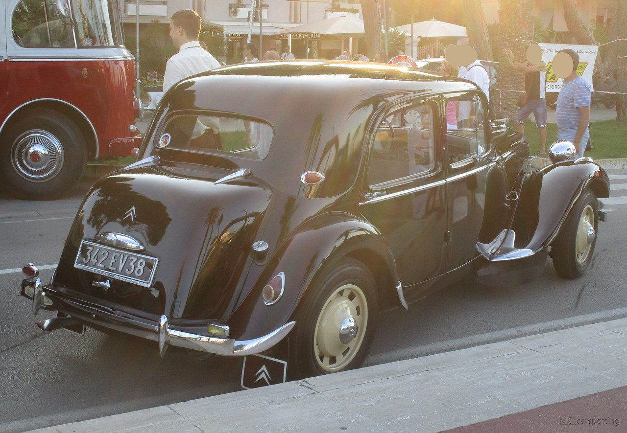 IMG-8989.jpg