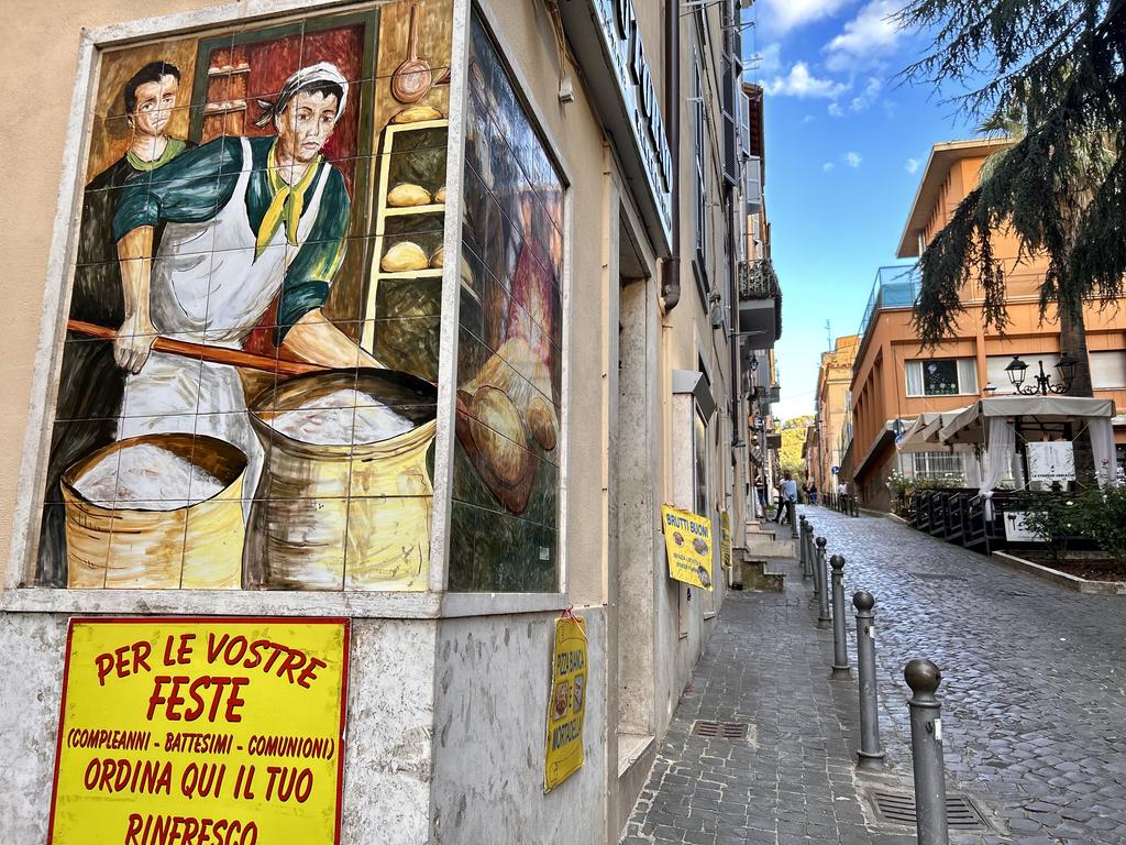 Жаркий сентябрь на побережье Тирренского моря.