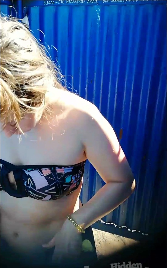 [Image: Voyeur3155145337.jpg]