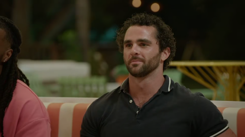 [Image: 8hccio75oxf6.png]